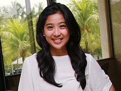 Tampil di Teater Wayang, Olivia Zalianty Padukan Silat dan Tarian