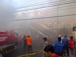 5 Ruko di Semarang Terbakar, Pemilik Lari Selamatkan Diri