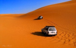 Offroad di Gurun Sahara, Serunya Bukan Main!