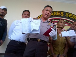 Usai Beraksi, Turino Curhat Lewat Buku dan Tidur Bareng Jasad Istri Sirinya