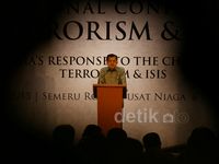 JK dan Mega Hadiri Konferensi Internasional tentang ISIS