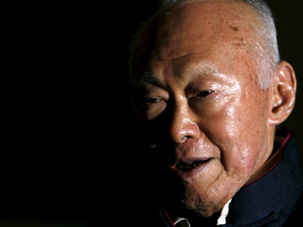Eks PM Singapura Lee Kuan Yew Tutup Usia