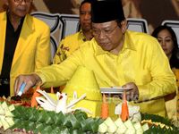 Agung Laksono Gelar Syukuran