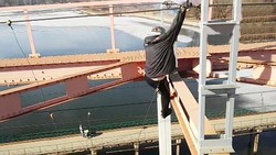 Tragis! Ingin Gaya di Ketinggian, Remaja Jatuh & Tewas