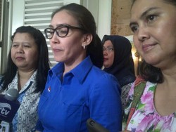 Bertemu Ahok, Rieke Diah Bicarakan Masalah Pelayanan Kesehatan