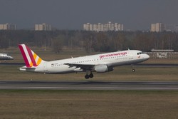 PM Prancis Pastikan Tidak Ada yang Selamat Dalam Kecelakaan Germanwings