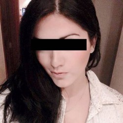 Gadis Cantik Berburu Pendonor Sperma via Facebook