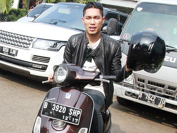 Rizal 'Armada' si Anak Vespa