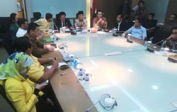 KMP Rapat dengan Yusril di DPR, PPP dan PAN Tak Hadir
