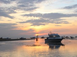 Pagi Tenang di Bali, Sunrise Pantai Sanur