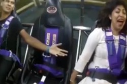 Nekat Coba Wahana Adrenalin, Turis Malaysia Ini Seperti Kesurupan