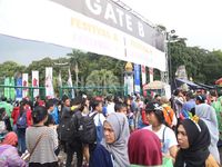 GBK Diserbu Directioner