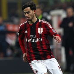 Suso Sabar Tunggu Kesempatan di Milan