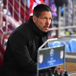 Kontrak Baru Simeone, karena Atletico Harus Terus Mengganggu Madrid dan Barca