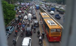 Minta Hak Eksklusif untuk TransJ, Ahok Akan Surati Menhub dan DPR