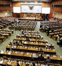 Dorong Hak Angket Menkum, Bagaimana Kekuatan KMP Jika Bertarung di Paripurna?