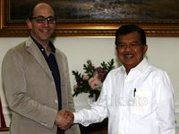 CEO Twitter Sowan ke Jusuf Kalla