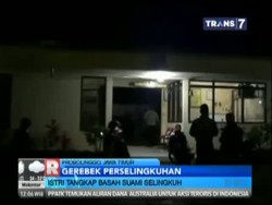 Istri Tangkap Basah Suami yang Selingkuh