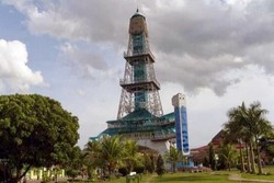 Ada yang Mirip Menara Eiffel di Gorontalo