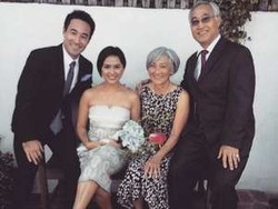 Melihat Keintiman Pernikahan Sarah Sechan dalam Video