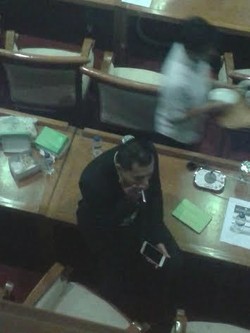 Anang Merokok di Ruang Sidang DPR, Ketua MKD: Itu Pelanggaran Kode Etik