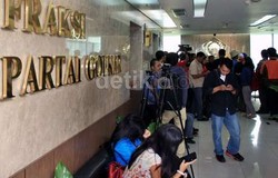 Agun ke Pimpinan DPR: Rotasi Pimpinan Fraksi Nggak Perlu Voting!