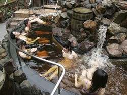 Perawatan Tubuh Aneh di Jepang, Mandi Kopi