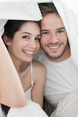 Seberapa Sering Pasangan Harus Bercinta Agar Cepat Hamil?