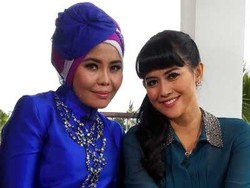 Jelang Umroh, Meggy Konsultasi Kesehatan