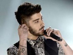 Yanni Trio Libels Dimakamkan, Zayn Malik Hengkang dari One Direction