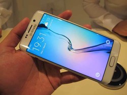 Samsung Dongkrak Produksi Galaxy S6 Edge