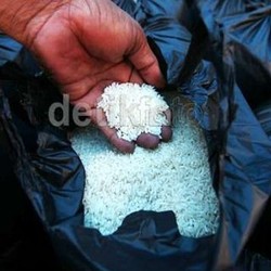 Bos Bulog Akui Kualitas Raskin Bau dan Berkutu