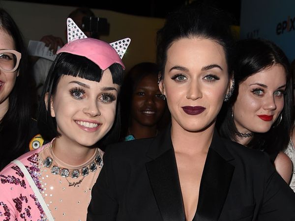 Katy Perry Bertemu Kembarannya
