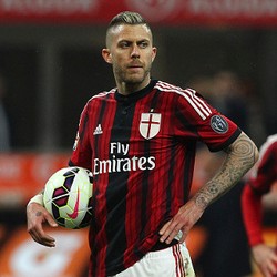 Menez Bertekad Loloskan Milan ke Liga Europa