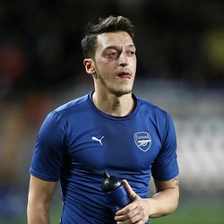 Arsenal Bisa Raih Trofi Musim Ini