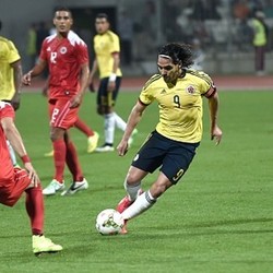 Dua Gol Falcao untuk Goda Van Gaal