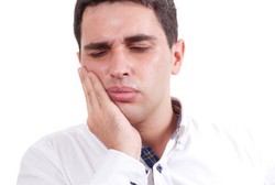 Ini Akibatnya Kalau Gigi Berlubang Didiamkan dan Tak Ditambal