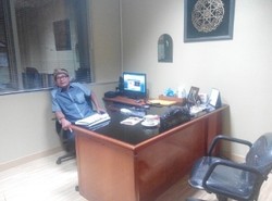 Melihat Lebih Dekat Ruang Kerja Loyalis Agung Laksono di DPR