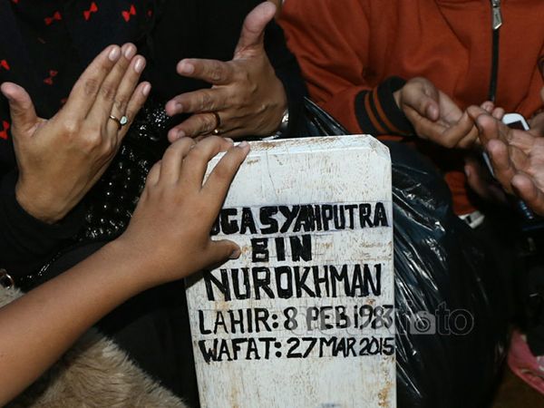 Doa untuk Almarhum Idola