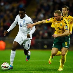 Welbeck, Sterling, Milner, dan Baines Absen Lawan Italia
