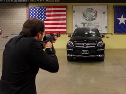 Dilapisi Antipeluru, Kaca Mercy GL Tidak Pecah Setelah Ditembak Berkali-kali