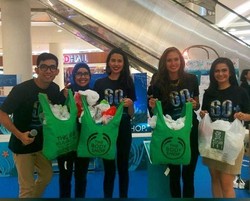 The Body Shop Ajak Pengunjung Diet Kantong Plastik