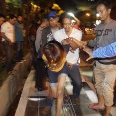 Terjaring Razia, Pengedar Double L Lepas Motor dan Coba Kabur