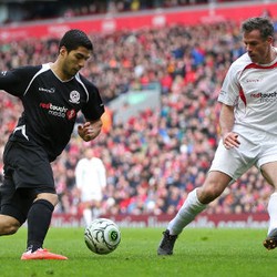 Gerrard XI vs Carragher XI Berakhir Imbang 2-2