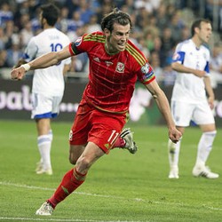 Bale Dua Gol, Wales Bekuk Israel 3-0