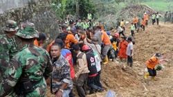 12 Korban Tewas Longsor Sukabumi Ditemukan