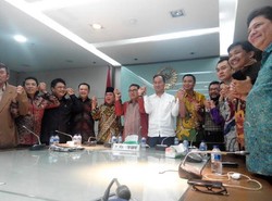 Kubu Ical: Kendali Fraksi Golkar Masih di Ade Komaruddin dan Bamsoet