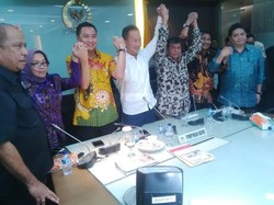 Salam Komando, Agus Gumiwang Langsung Pimpin Rapat Perdana di Ruang FPG