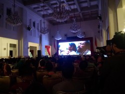 Hari Film Nasional, Presiden Jokowi Nobar Cahaya dari Timur di Istana