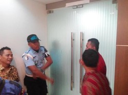 Digeruduk Yorrys, Bamsoet: Kita Nggak Mau Ada Kontak Fisik